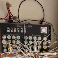 Nhà ở Takanini biến thành trại cần sa, liên quan băng nhóm tội phạm người Việt
