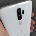 Máy đẹp không tì vết new 98%, pin trâu 5000mah ,chơi game tốt 